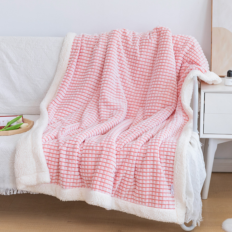Cozy Plaid Lambing Blanket - Warm and Soft Fleece Cover - Image 5