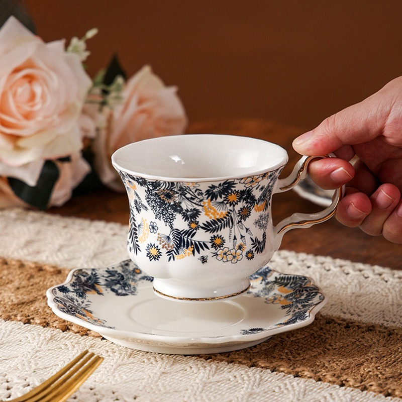 Elegant Painted Flower Porcelain Mug & Saucer with Golden Edge - Image 6
