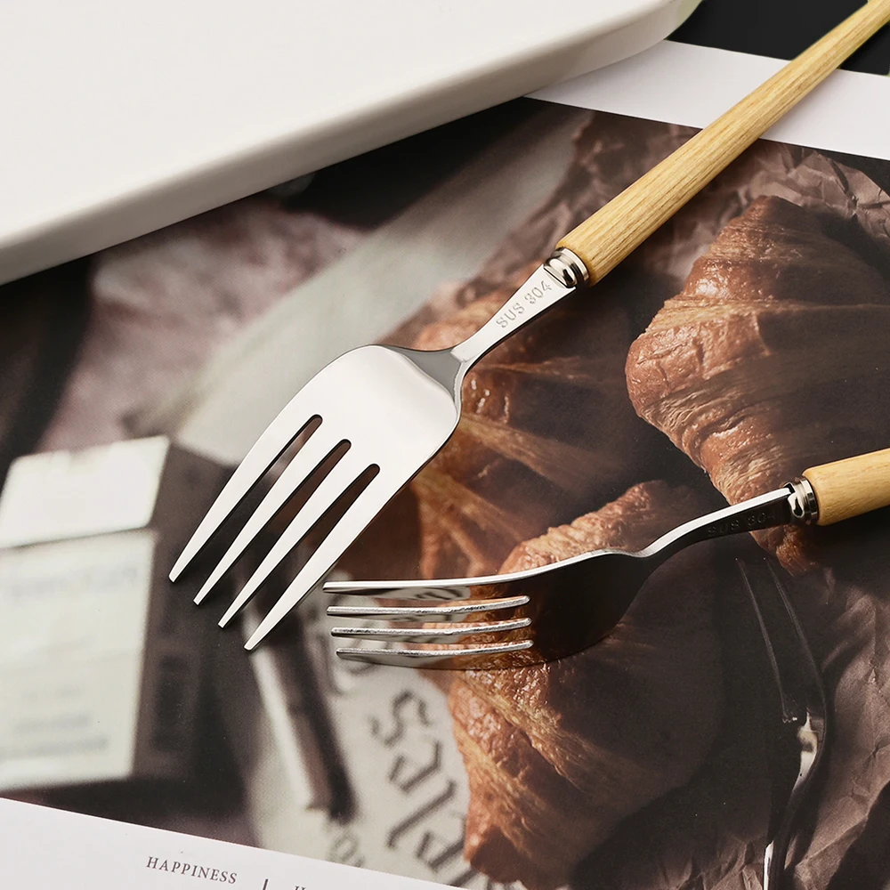 Elegant Wooden Handle Cutlery Set - Stylish Dinnerware for Every Occasion - Image 2