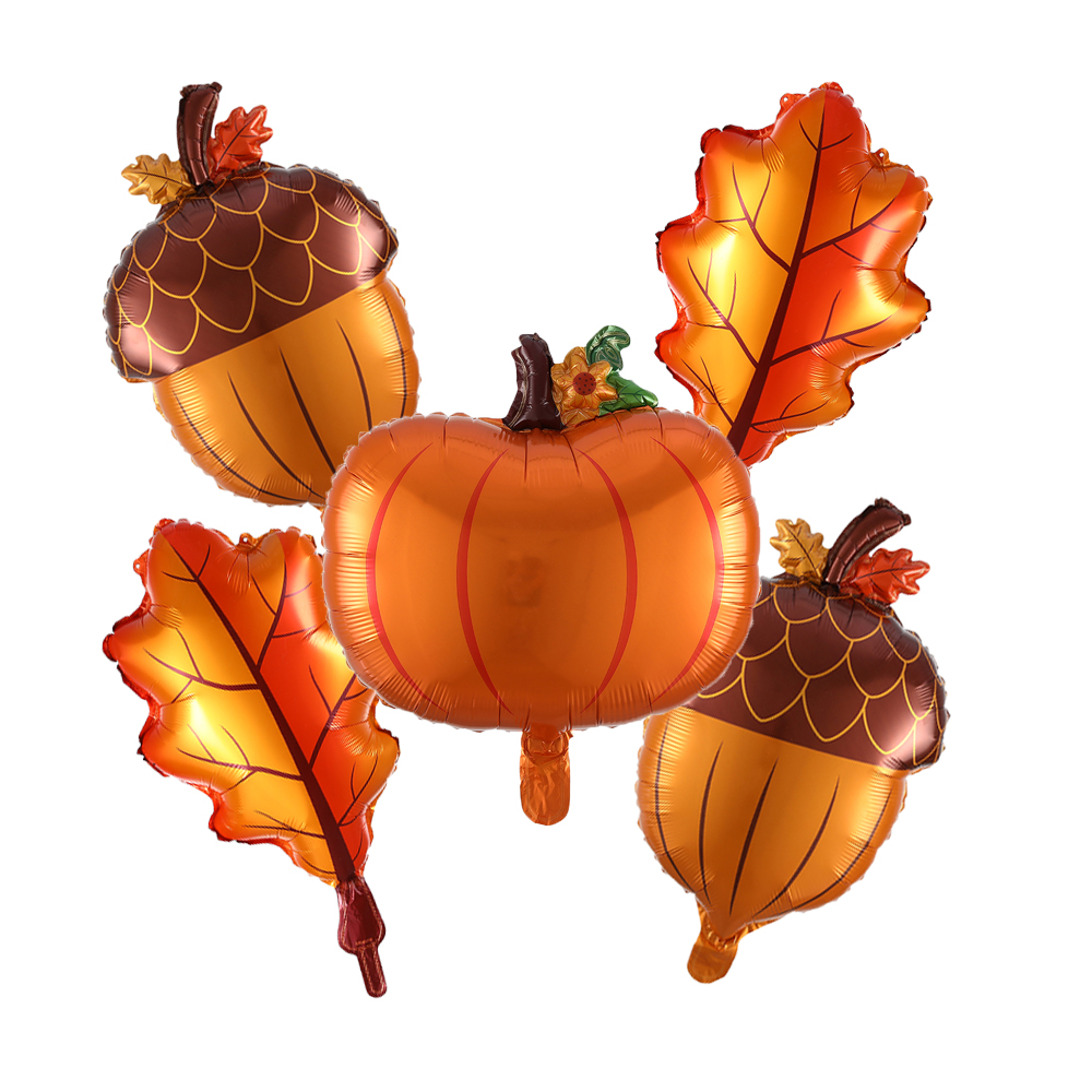 Pumpkin, Leaves & Pine Cones