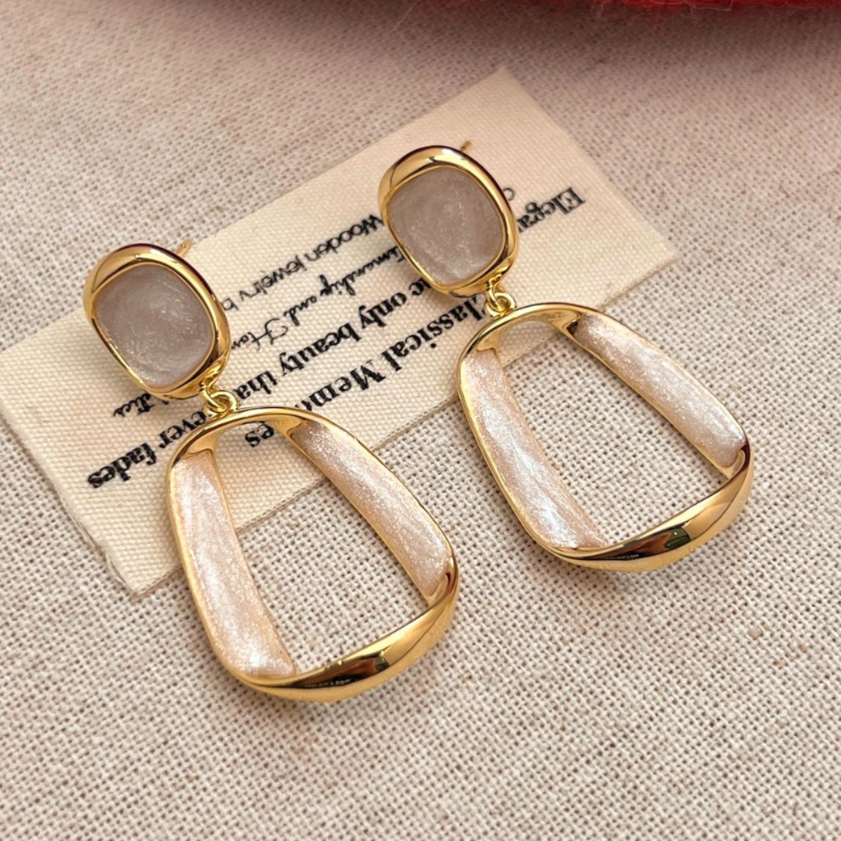 Hollow Out Square Dangle Earrings - Chic Geometric Jewelry for Women - Image 5