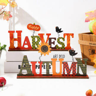 Wooden Harvest Letter Decor – Autumn & Thanksgiving Tabletop Sign